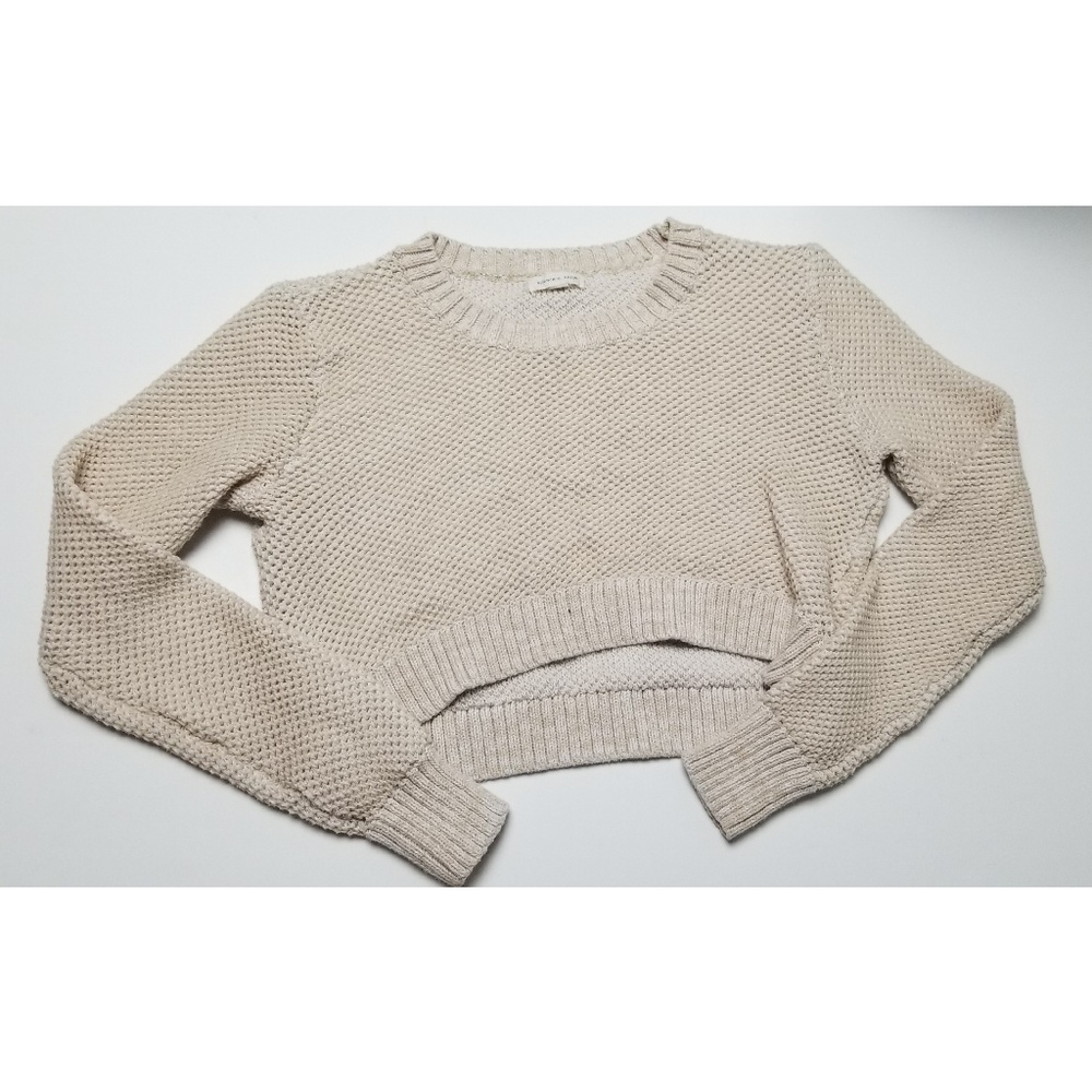 Knit crop top
